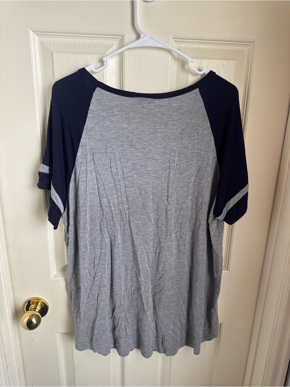 Torrid Tee - Picture 3 of 5